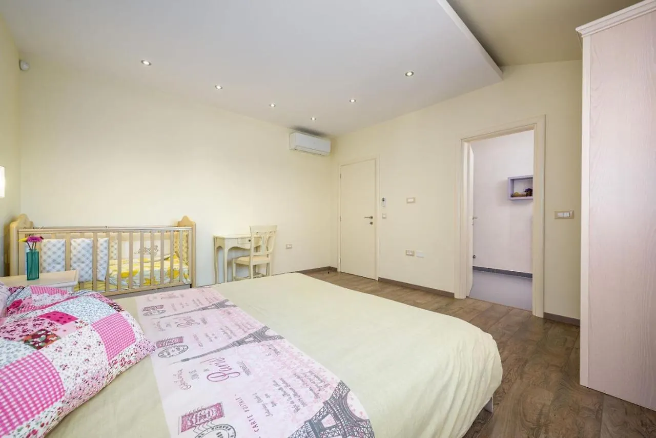 Villa Neo Tinjan Croatia